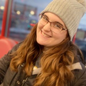 Meet your Posher, Samantha
